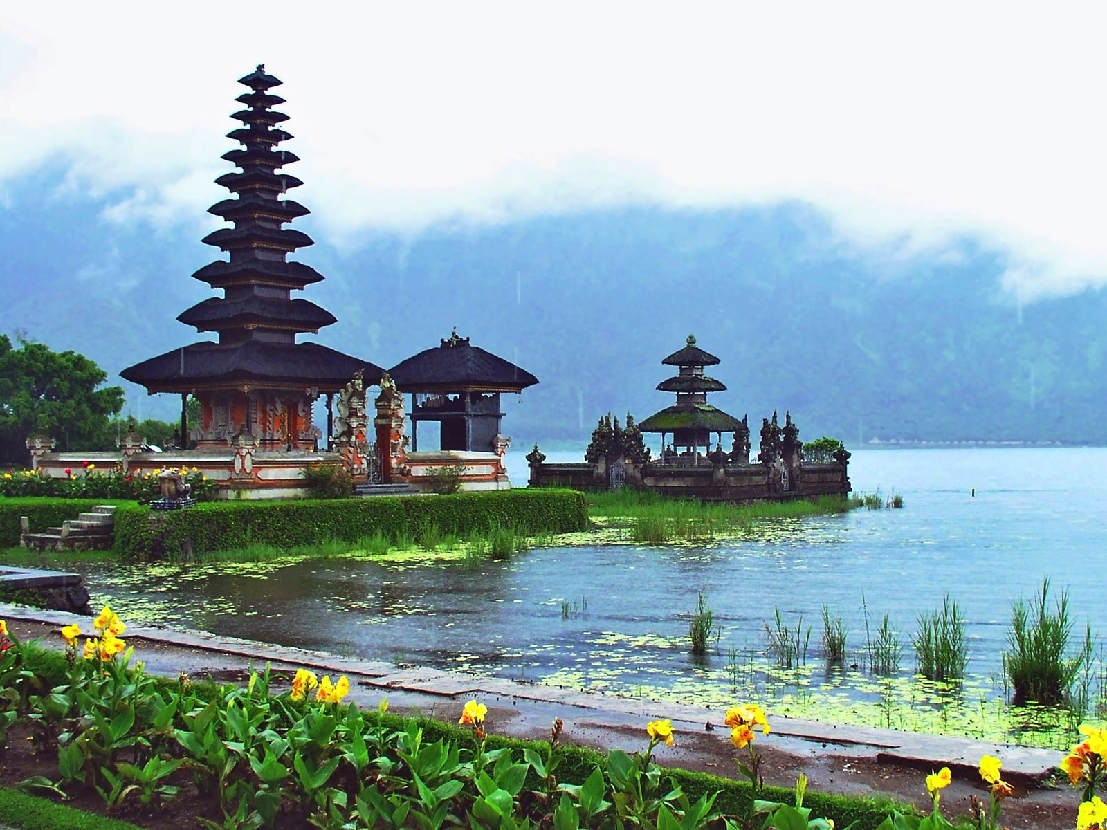 Essential Guide To Beautiful Bali