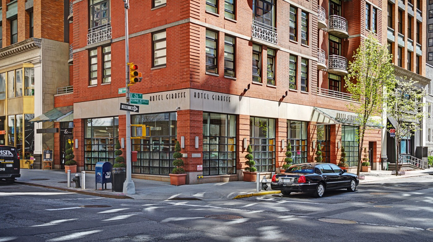 Atop The New York City Food Chain: Hotel Giraffe